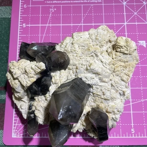 BLACK SMOKY QUARTZ- yellow calcite raw crystal cluster perfect 2”points 5”x5” - Picture 3 of 11